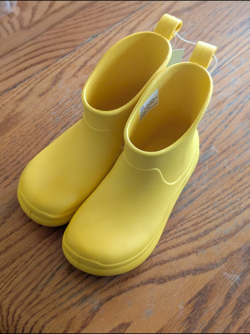 New Bright Sunny Yellow Toddler Waterproof Rain Boots Multiple Sizes Cat & Jack